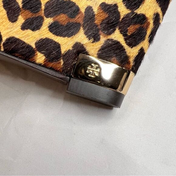 Tory Burch Astoria leopard Print Calf Hair Wedge Heels - Picture 13 of 16